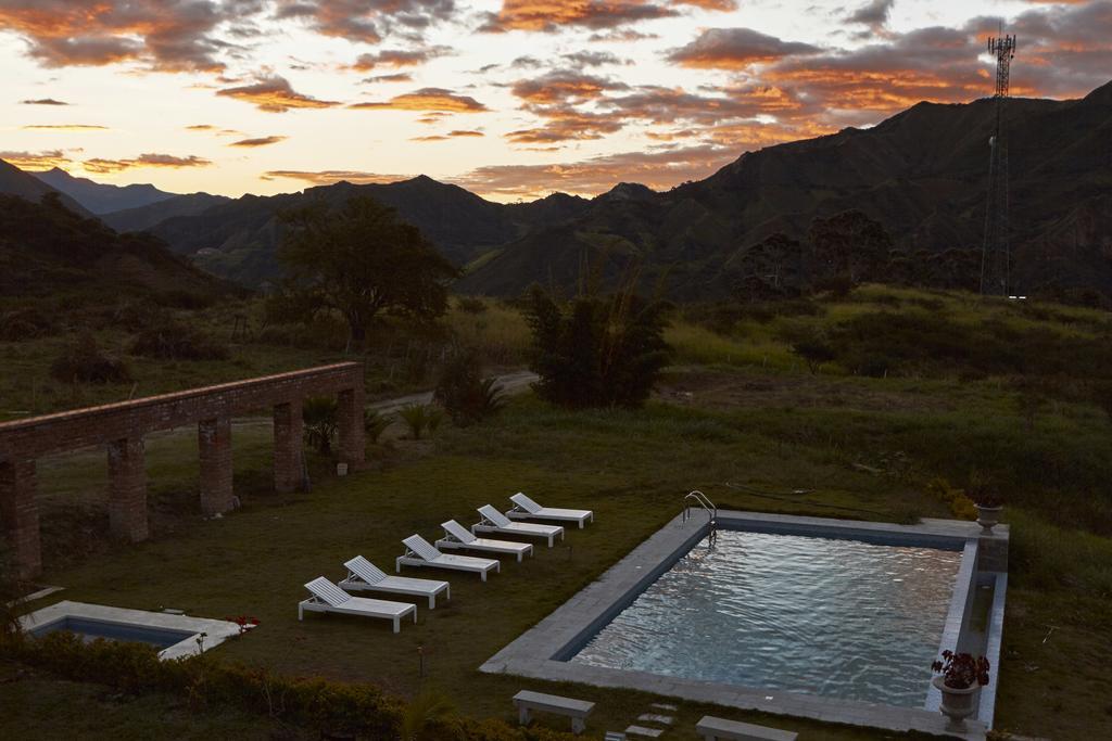 Villa Beatriz Lodge ビルカバンバ エクステリア 写真